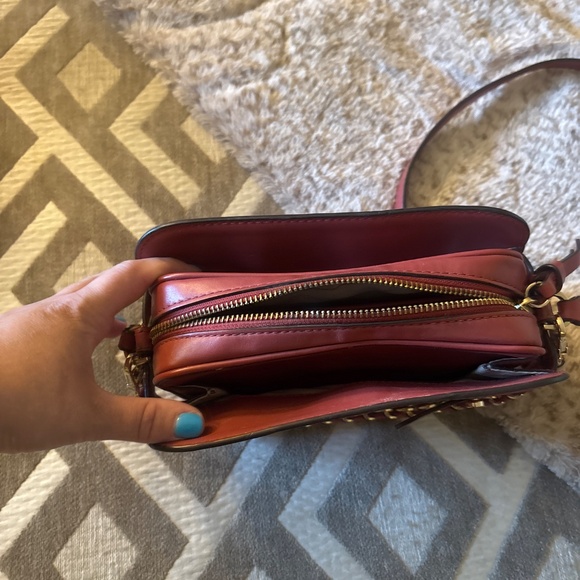 Michael Kors Crossbody - Picture 2 of 3